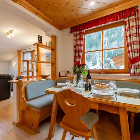 Fintinn Apartment *